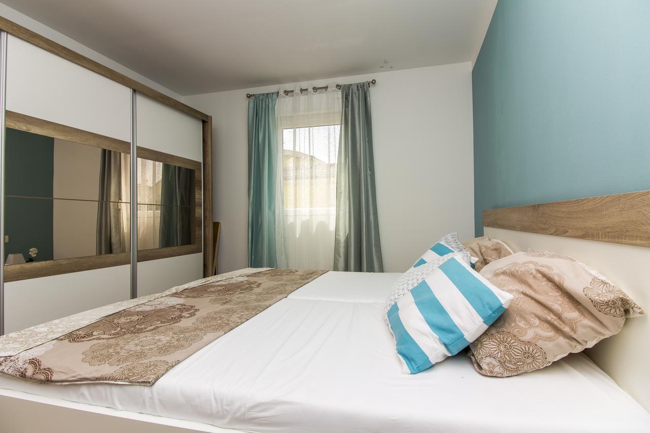 דירות PUY Apartman Maxim מראה חיצוני תמונה