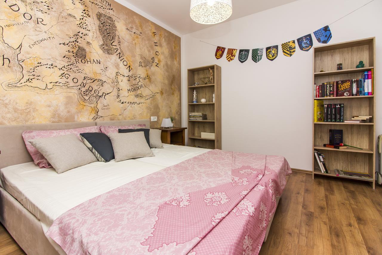 דירות PUY Apartman Maxim מראה חיצוני תמונה