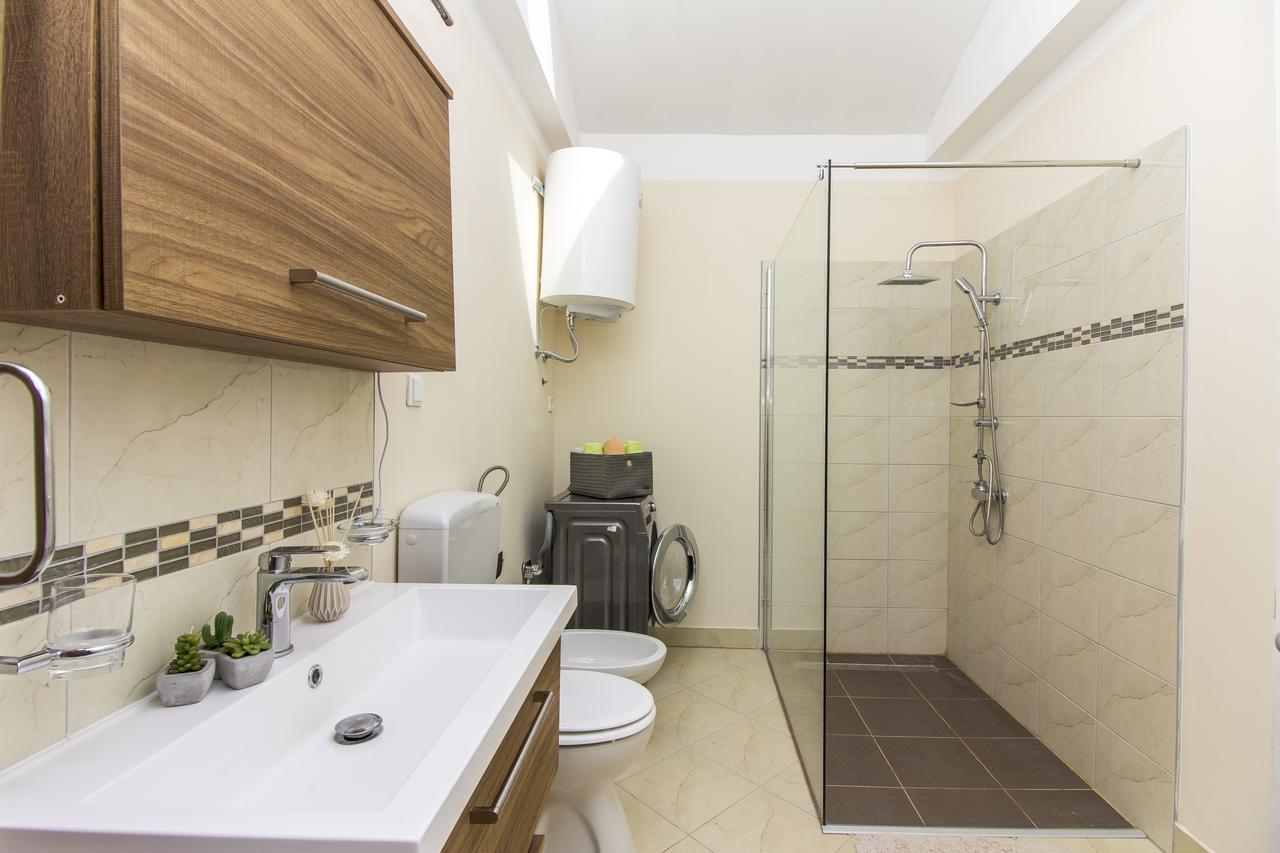 דירות PUY Apartman Maxim מראה חיצוני תמונה