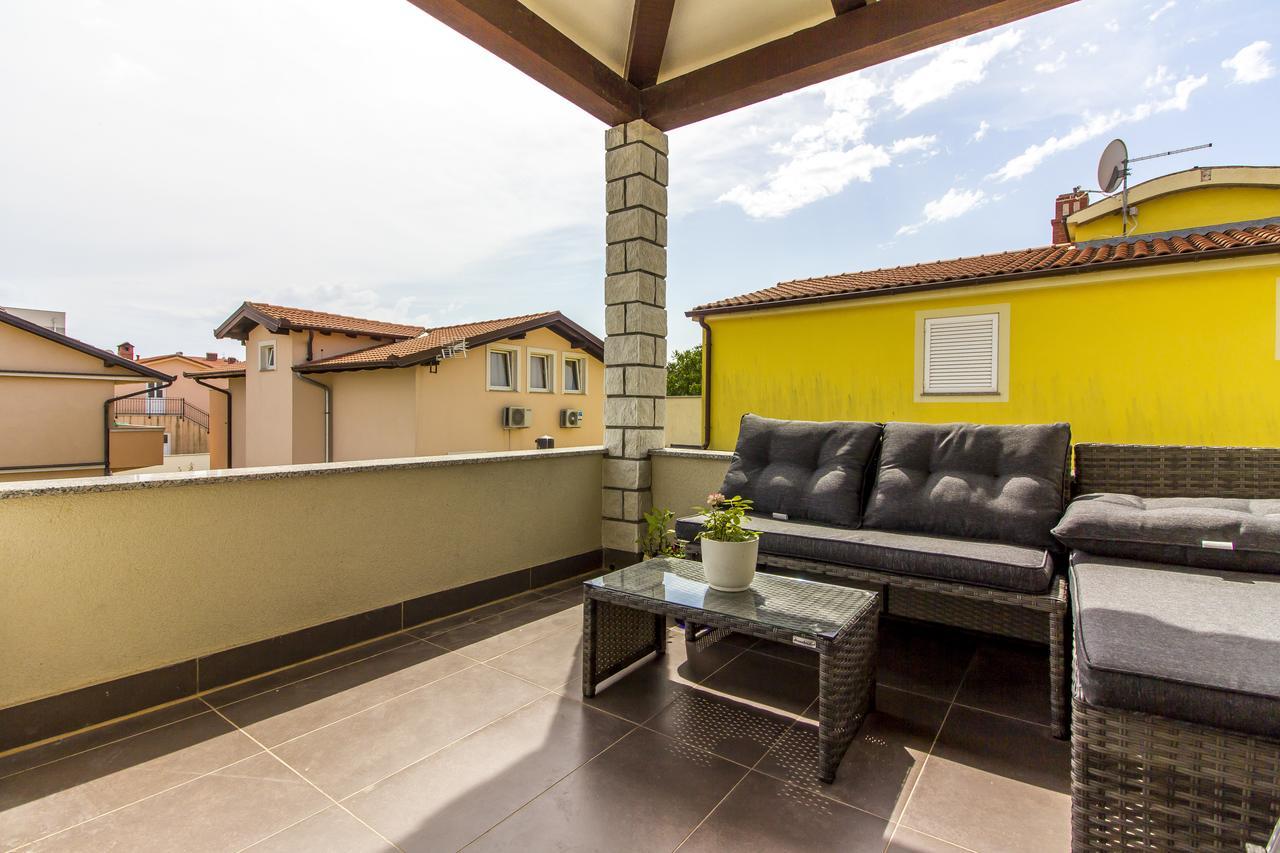 דירות PUY Apartman Maxim מראה חיצוני תמונה